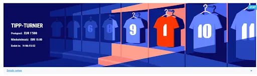 Illustration von Fußballtrikots mit Zahlen in einer Umkleidekabine und Hinweis auf ein Sport-Tippturnier